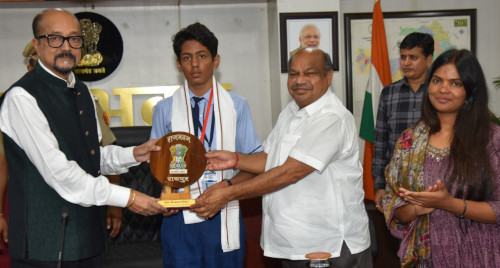 CREATOR: gd-jpeg v1.0 (using IJG JPEG v80), quality = 90